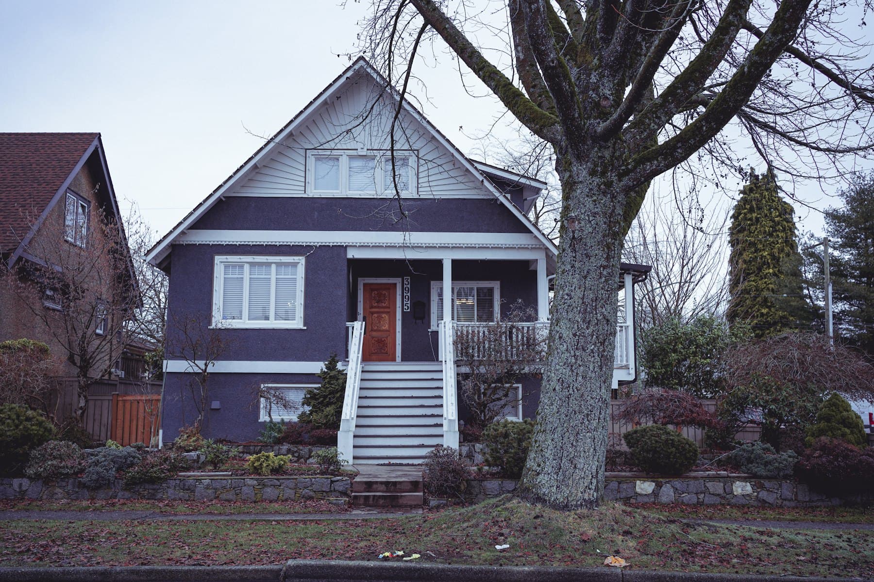 2510 Cranmore Road, Oak Bay